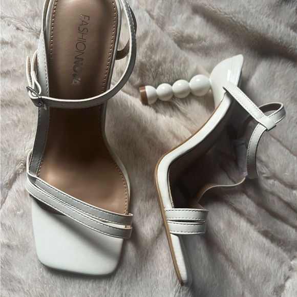 Stylish - Picture 4 of 4